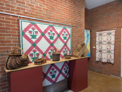 photos of Quilts and baskets